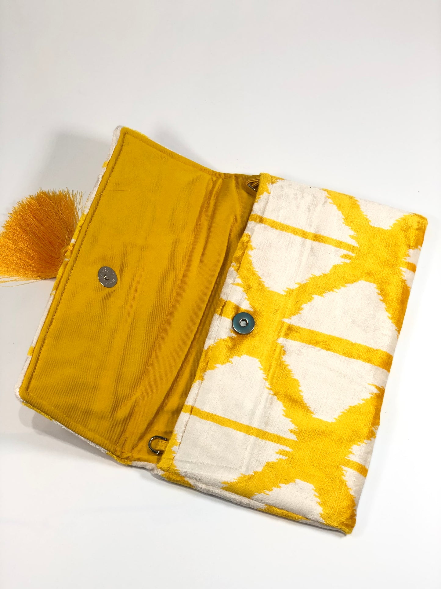 Cartera Paz Amarillo